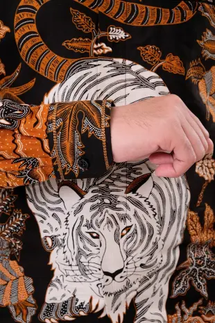 Premium Batik THE WHITE TIGER BATIK SHIRT by ZALFINTO PREMIUM 5 fxe31326